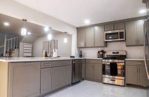 River Oaks House | Clean Fort Worth 4bed/3bath house close to it all!