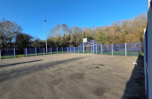 Great Houghton House | Clean fresh cosy house