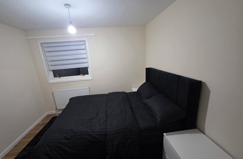 Great Houghton House | Clean fresh cosy house