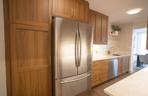 Ottawa Division Apartment | Clean, modern home & great location/Top logement – Propre, moderne et bien situé