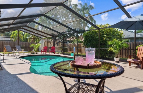 Whitfield House | Clean & Quiet home away from home