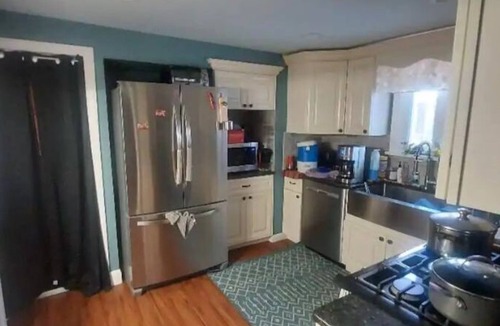 Newport House | Clean Sanitized upscale suite. One or two beds. Private Bath