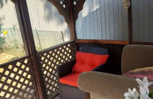 Newport House | Clean Sanitized upscale suite. One or two beds. Private Bath