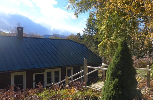 Phoenicia House | Clean & Serene 4 BR House with mountain & river views. Great for groups!