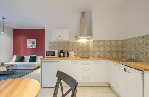 La Petxina Apartment | ❈Clean & Tranquil Apartment close to City Centre❈