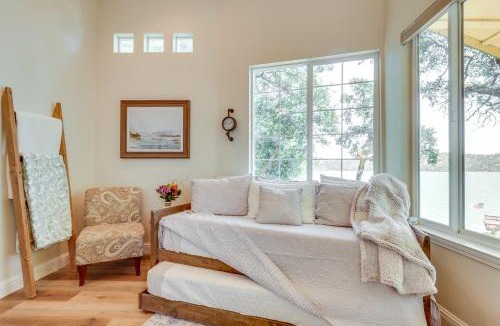 Wilbur Springs Apartment | Clear Lake Getaway w/Dock Access & Shared Yard!