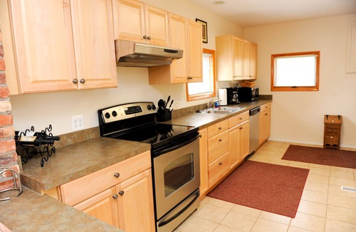 West Branch Hotel | Clear Lake Resort