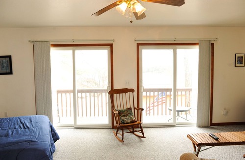 West Branch Hotel | Clear Lake Resort