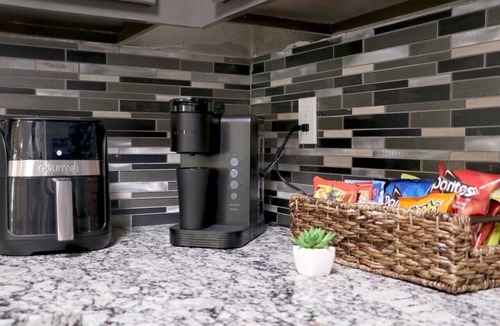 Riverpark West Apartment | Clear Lake Stay w/Pool View: Family Friendly