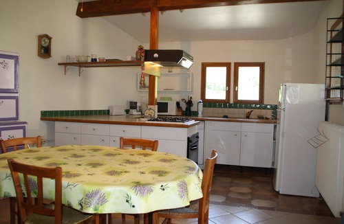 Saint-Paul-le-Jeune House | Clear waters, "le lavoir" guest house