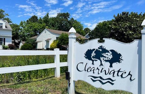 Clearwater House | Clearwater - 34031 Monterray Ave