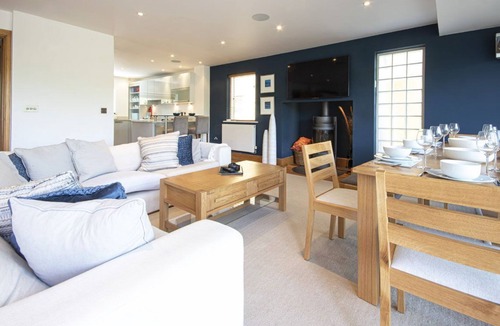 Cirencester House | Clearwater 67, Ortolan Villa (P)