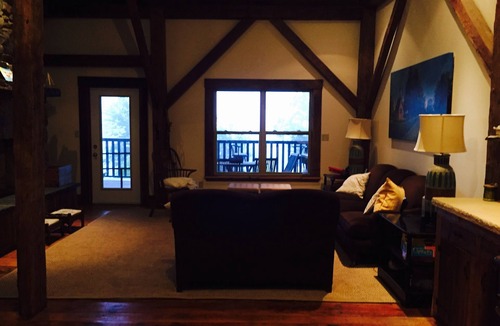 Newport Landing Cabin | Clearwater Lake Lodge is the perfect destination for any special occasion.