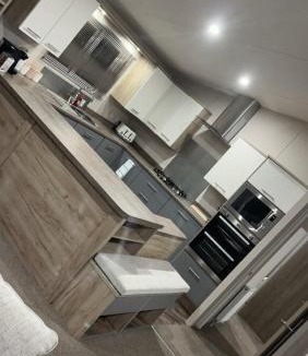 Lossiemouth House | Clearwater Lodge