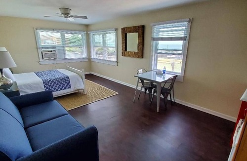 Ocean Beach Hotel | Clegg's Hotel