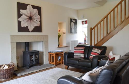 Burnsall House | Clematis Cottage