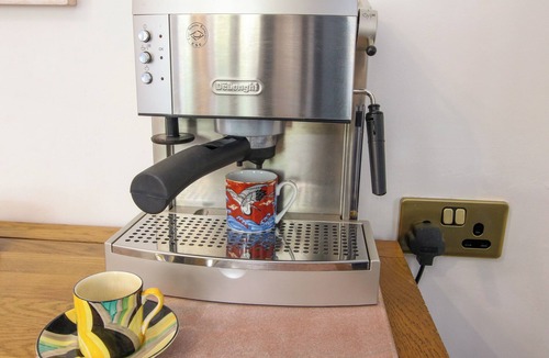 Halfway House Cottage | Clematis Cottage