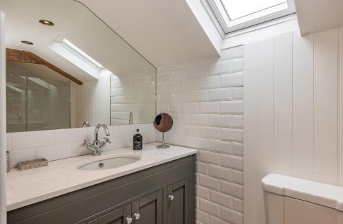 Southrepps House | Clematis Cottage