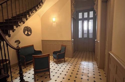 Narbonne Apartment | Clematis