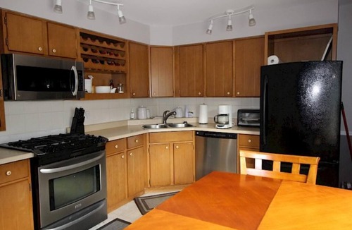 Southampton House | Clemens' Cottage, a charming 3-Bed Historic Home in Central Southampton