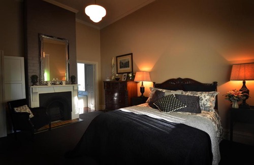 Benalla Bed & Breakfast | Clement House
