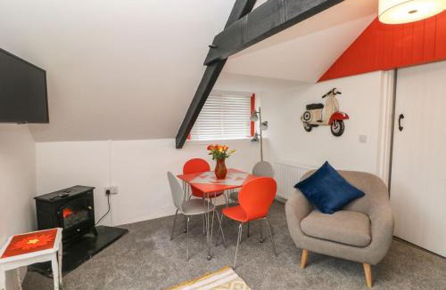 Jameston House | Clementine Cottage