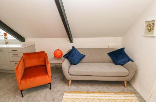 Jameston House | Clementine Cottage