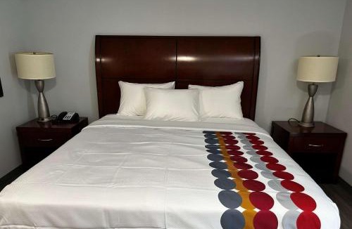 Clemmons Hotel | Clemmons Inn & Suites