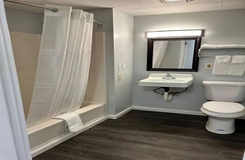 Clemmons Hotel | Clemmons inn & suites