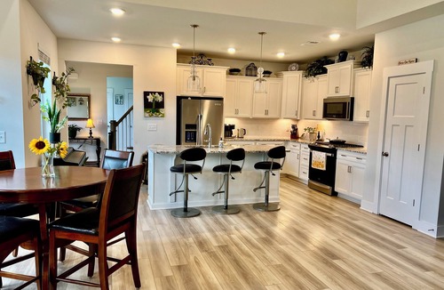 Central House | Clemson Tiger Townhouse