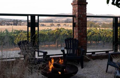 Lancefield Hotel | Cleveland Estate