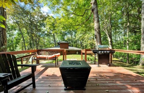 Cleveland House | Cleveland Guesthouse, 1 Gig Internet, Fire Pit
