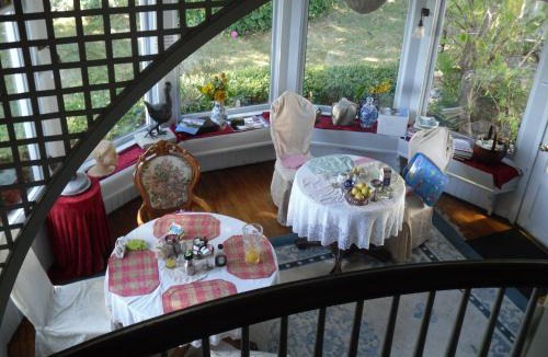 Beach Hill - Beach Flats Bed & Breakfast | Cliff Crest Bed and Breakfast Inn