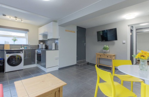 Great Yarmouth Apartment | Cliff - Executive 2 Bed Apartment