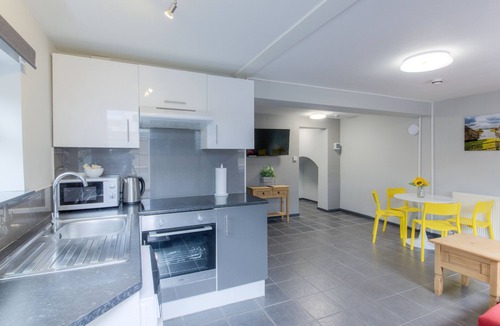 Great Yarmouth Apartment | Cliff - Executive 2 Bed Apartment