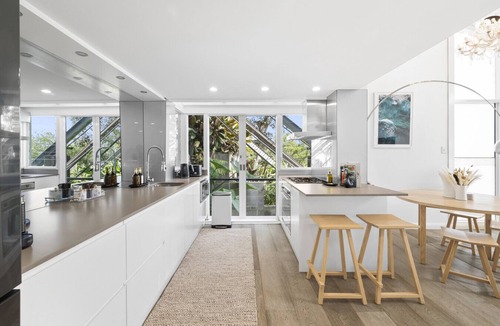 Seaforth Apartment | Cliff house & Grand harbour view