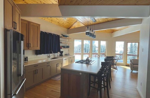 Crested Butte South House | Cliff House - Newly remodel home with amazing view