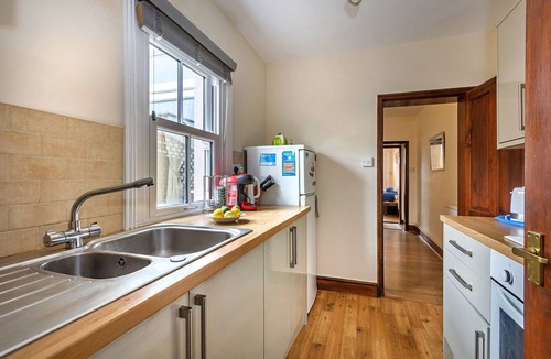 Overstrand Ski Chalet | Cliff Road