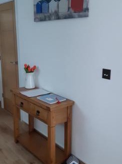 Barton-on-Sea Apartment | Cliff Top Studio