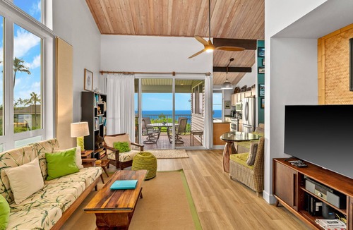 Princeville Condo | Cliffs 9306 offers amazing Sunset & Ocean Views!