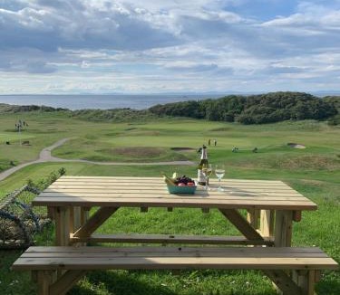 Lossiemouth Apartment | Cliffside