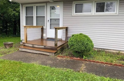 Oneida Castle House | Cliffside Getaway: Turning Stone, Vernon Downs,etc