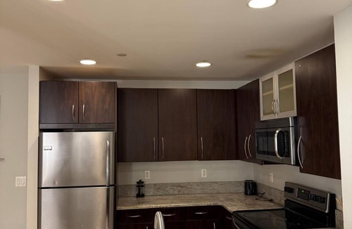 Cliffside Park Apartment | Cliffside Park 2-Bedroom Apartment, Only A Short Distance From NYC