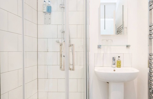 Clifton Hotel | Clifton Hotel