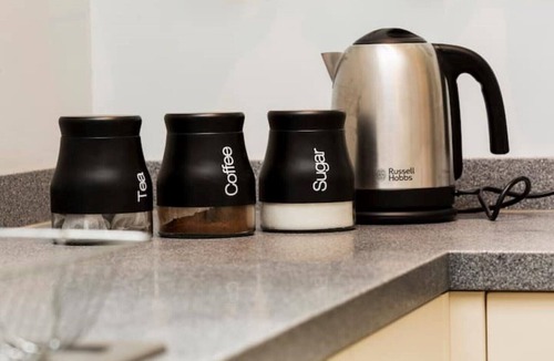 Bristol Apartment | Clifton Spacious 3 Bed Apt&Parking-Simply Check In