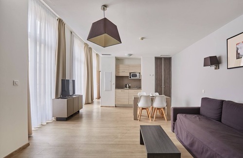 Gambetta Condo | Climatisation ! Suite Équipée au Centre-ville