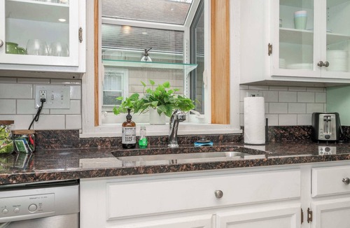 Clintonville House | Clintonville Charm Su