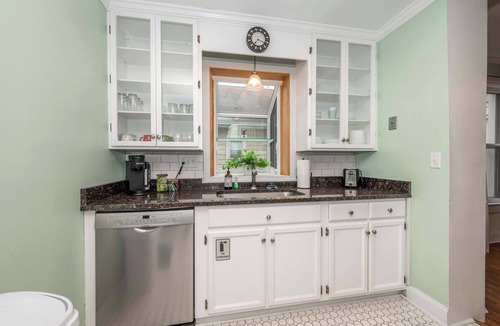 Clintonville House | Clintonville Charm Su