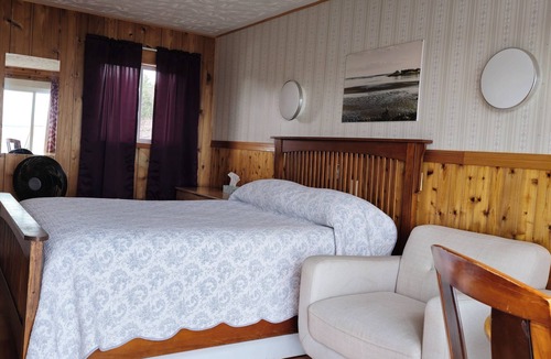 Pocologan Hotel | CLIPPER SHIPP BEACH MOTEL