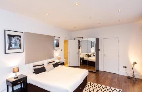 The City of London Apartment | Clockwork Stay London